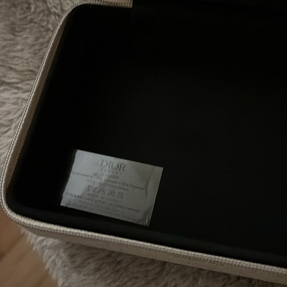 COPY - DIOR beauty jewelry box NIB - Picture 7 of 13